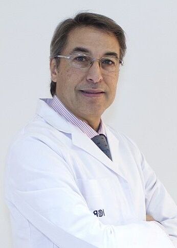 Médico cardiólogo Andi Bazan Machuca