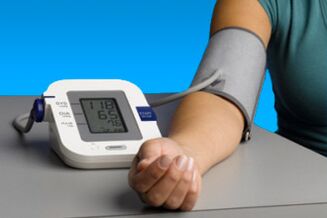 Control de la presión arterial en hipertensión para evitar consecuencias negativas